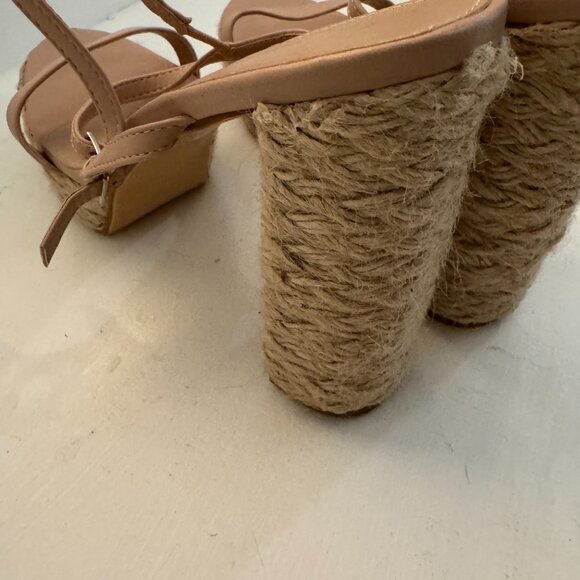 Platform Strap-On Heels - Picture 4 of 4